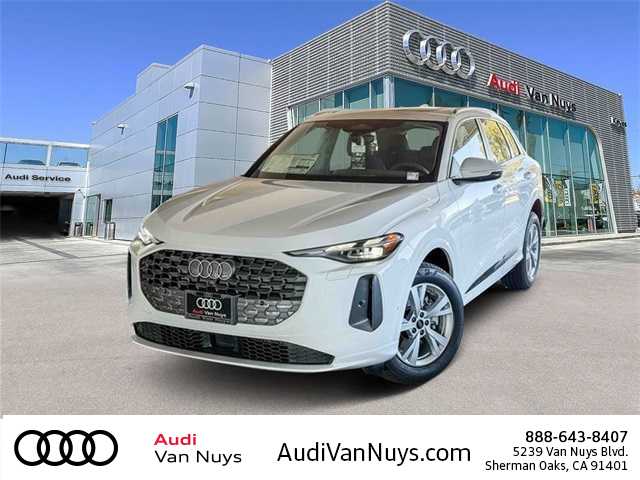 Thumbnail: 2025 Audi Q5 - 1