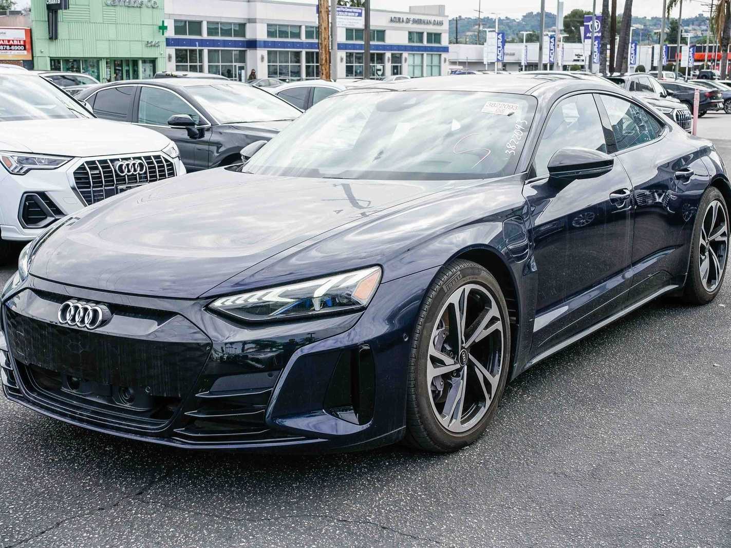 2022 Audi e-tron GT Prestige -
                  Sherman Oaks, CA