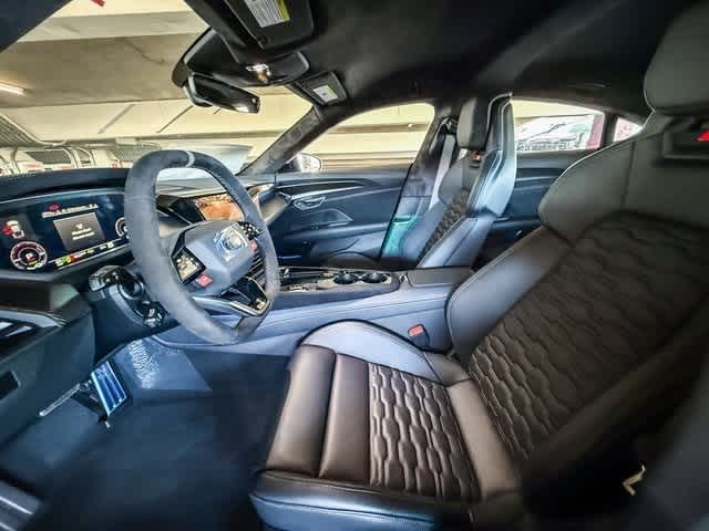 Thumbnail: 2026 Audi RS e-tron GT - 18