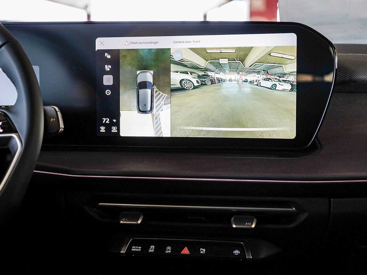 Thumbnail: 2026 Audi Q3 - 14