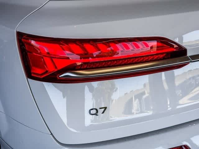Thumbnail: 2025 Audi Q7 - 7
