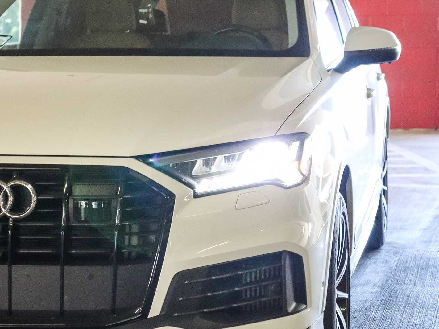 Thumbnail: 2023 Audi Q7 - 7