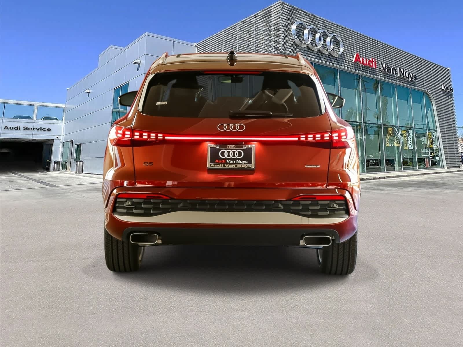 Thumbnail: 2025 Audi Q5 - 5