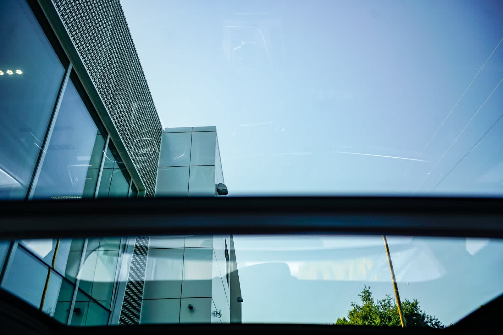 Thumbnail: 2022 Audi SQ5 - 11