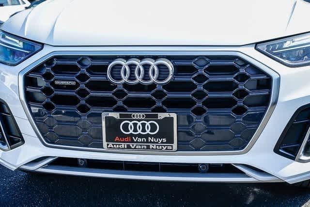 Thumbnail: 2023 Audi Q5 - 8