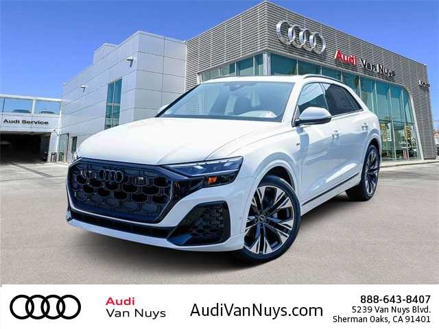 Thumbnail: 2025 Audi Q8 - 1