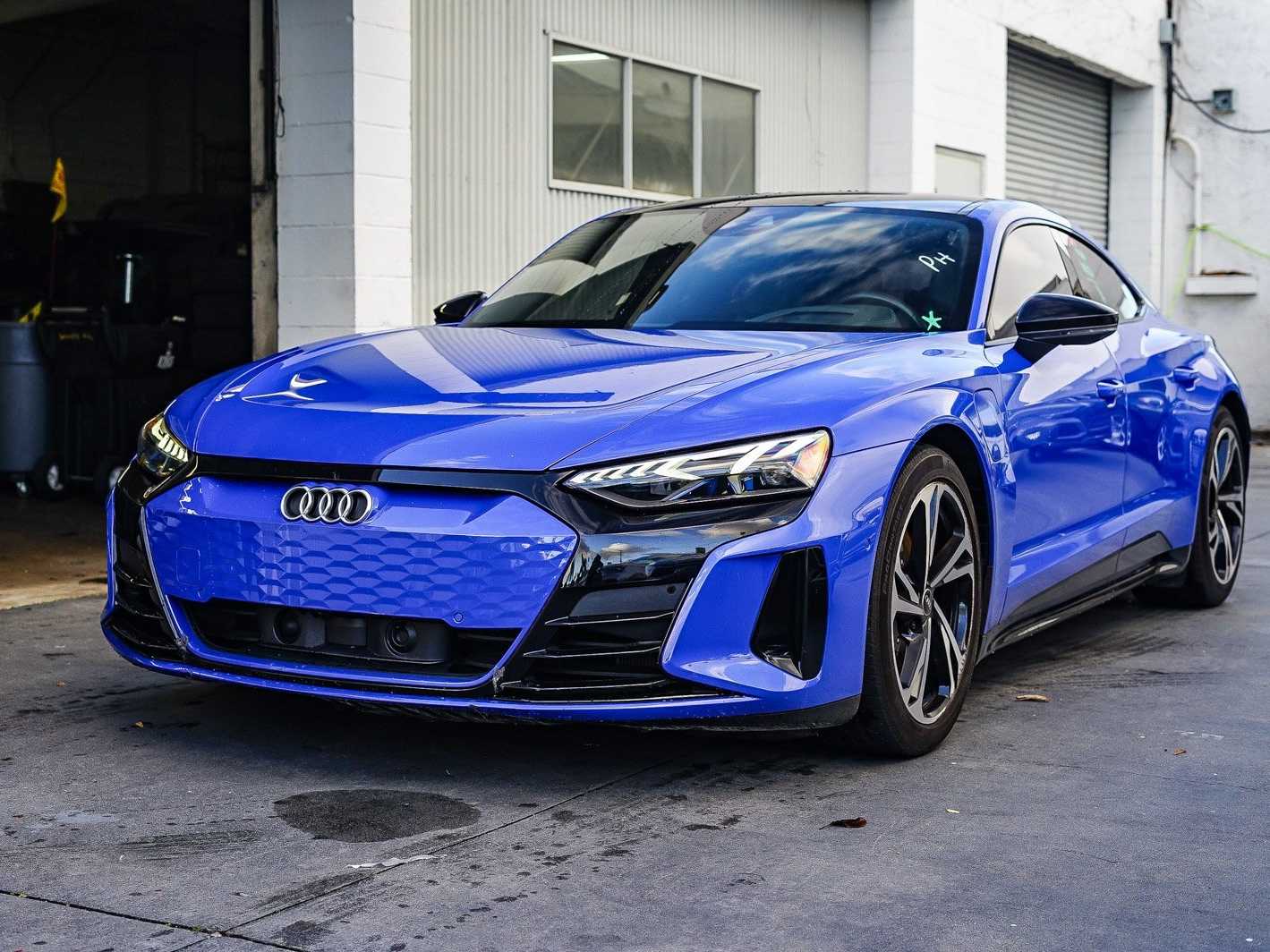 2023 Audi e-tron GT Prestige -
                  Sherman Oaks, CA