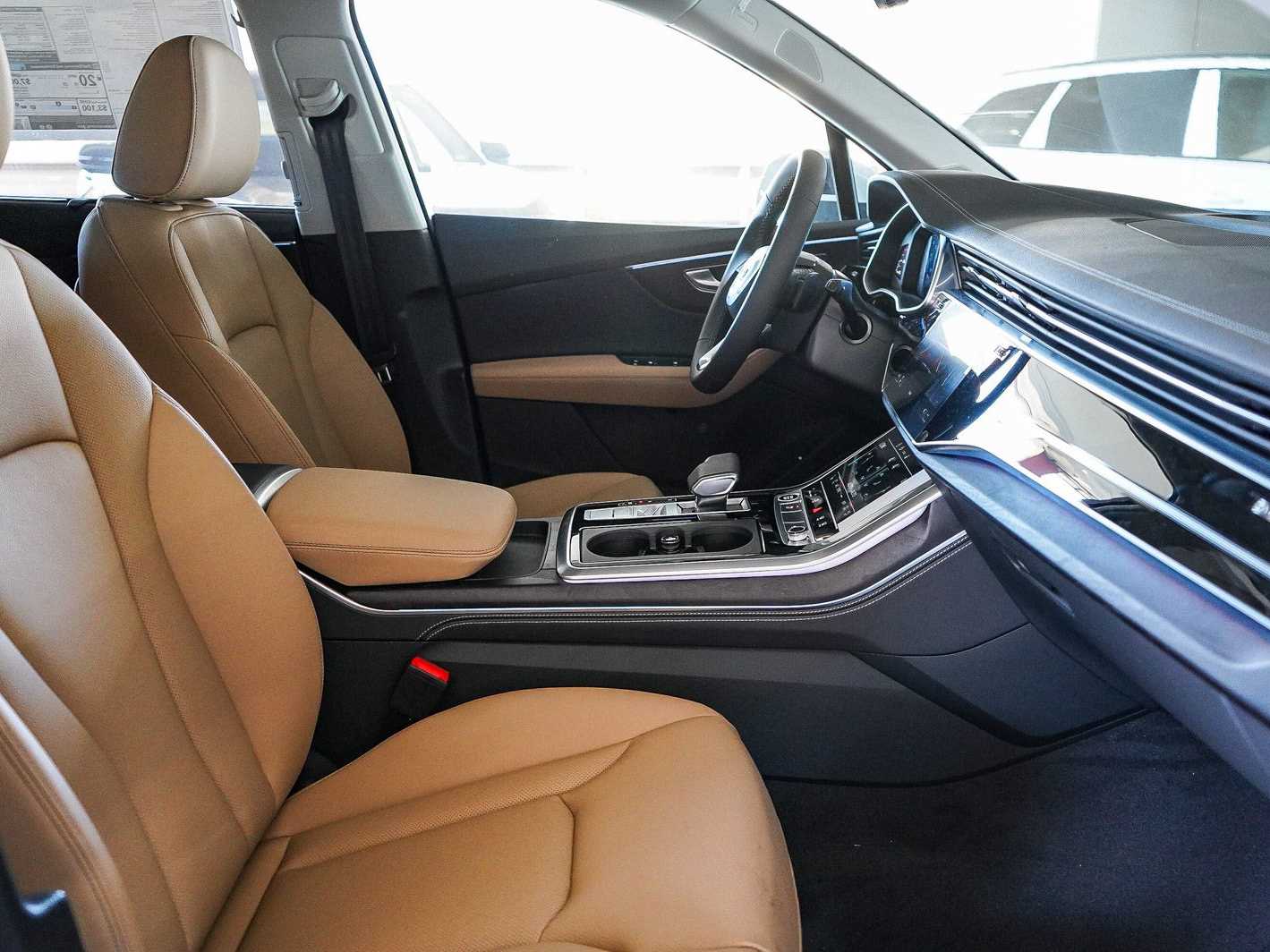 Thumbnail: 2026 Audi Q7 - 17