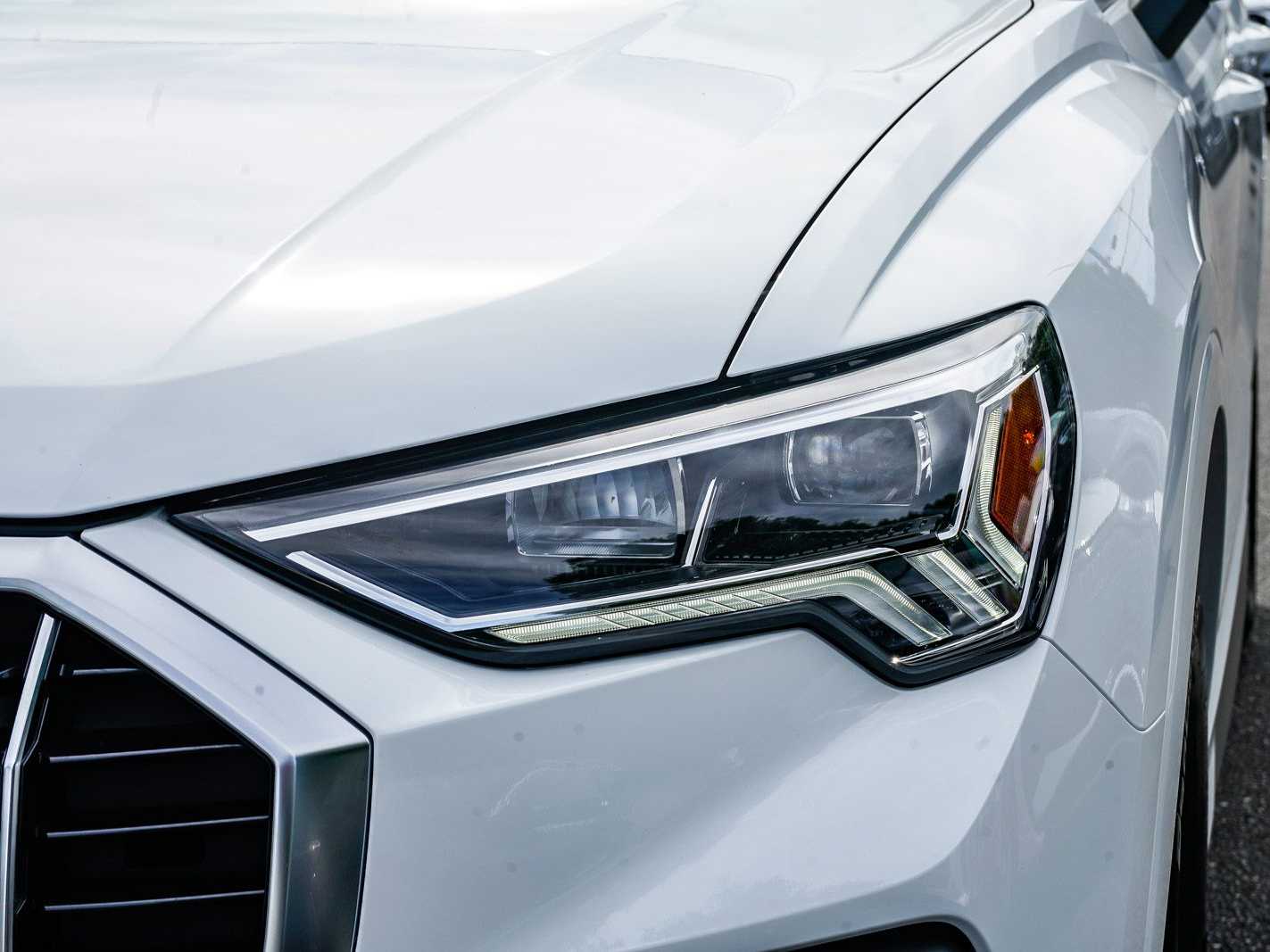 Thumbnail: 2025 Audi Q3 - 7