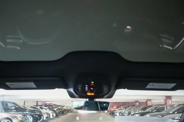 Thumbnail: 2025 Audi S5 - 25