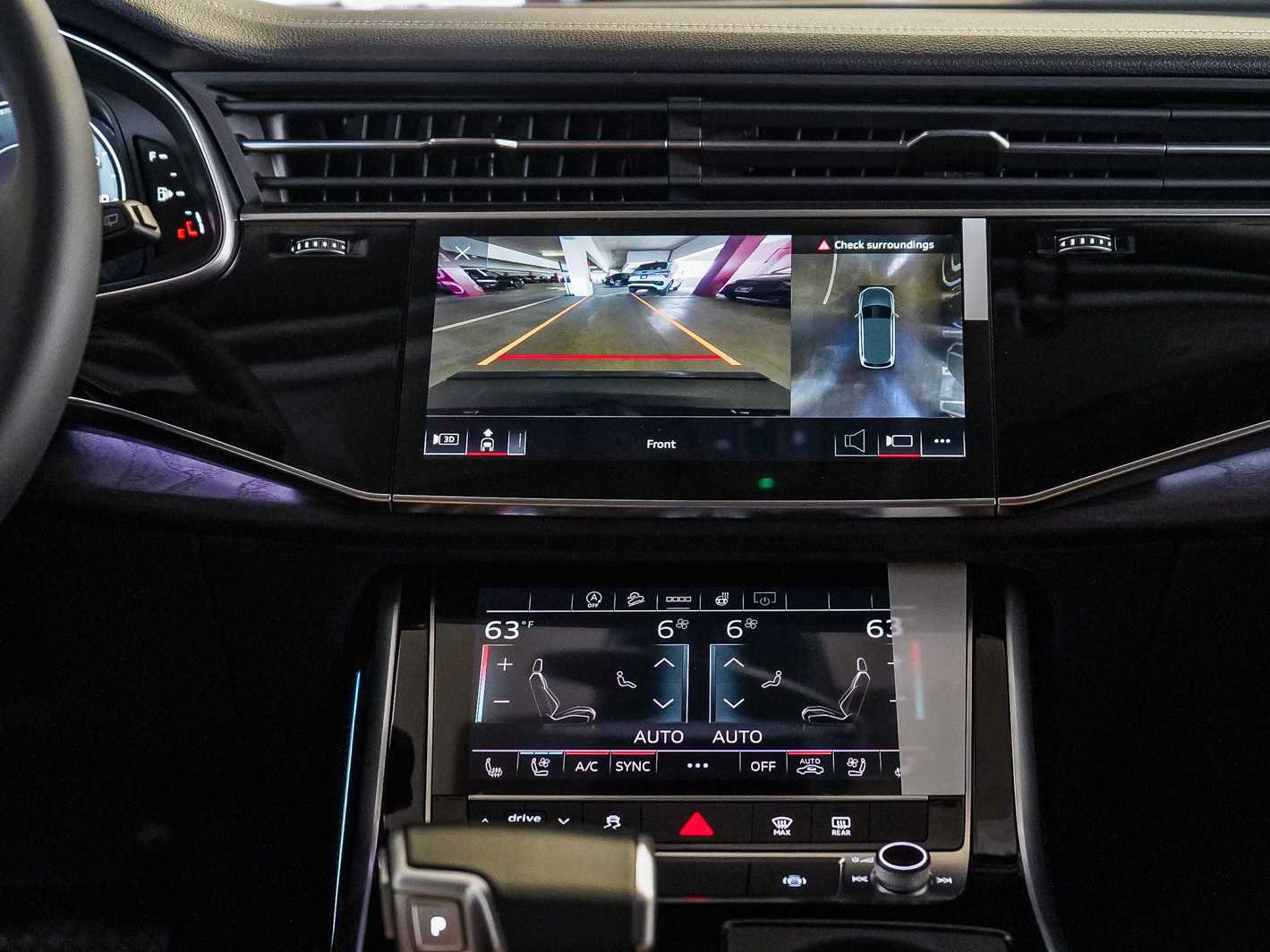 Thumbnail: 2026 Audi Q7 - 14