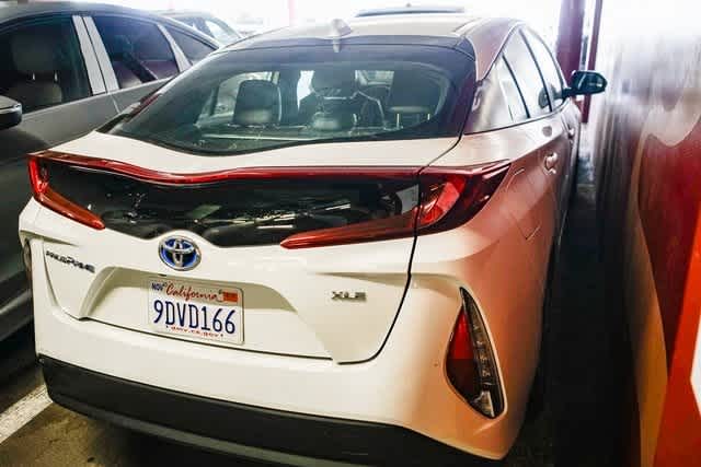 2022 Toyota Prius Prime XLE 4