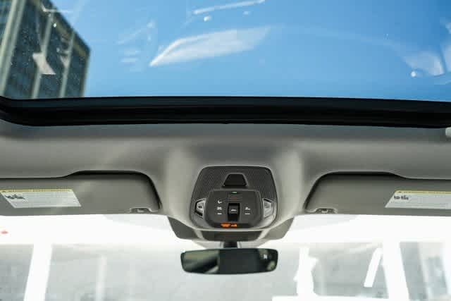 Thumbnail: 2025 Audi Q5 - 22