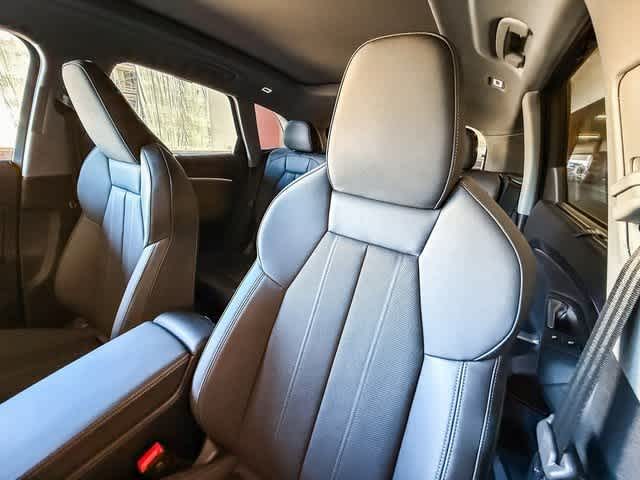 Thumbnail: 2025 Audi Q5 - 26