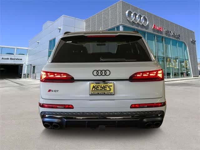 Thumbnail: 2025 Audi SQ7 - 3