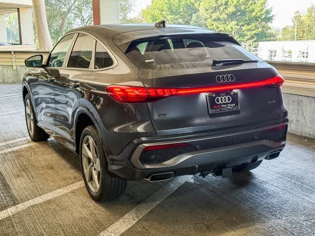 Thumbnail: 2025 Audi Q5 - 6