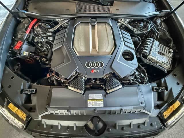 Thumbnail: 2026 Audi RS 6 - 27