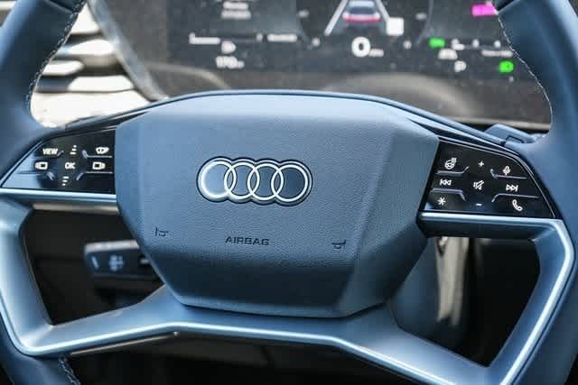 Thumbnail: 2025 Audi Q5 - 21