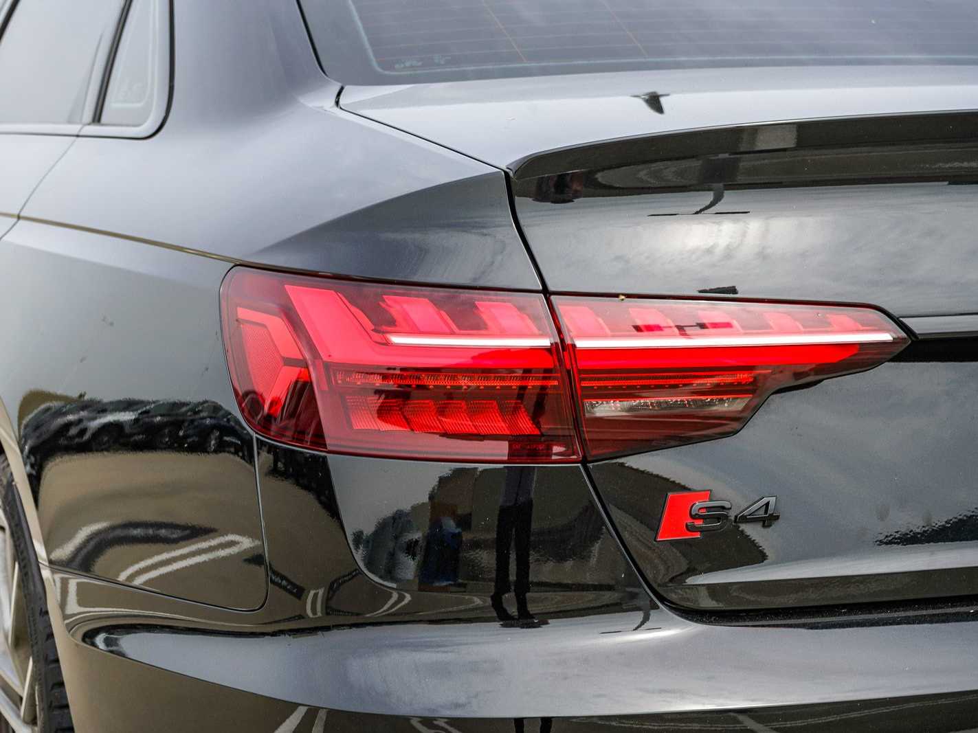 Thumbnail: 2023 Audi S4 - 9