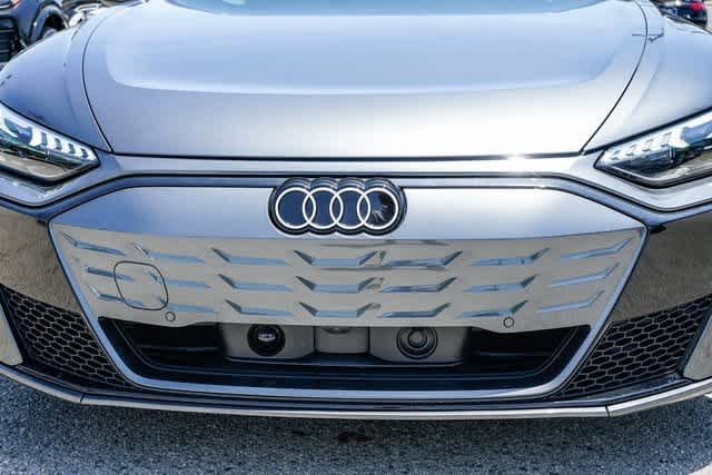 Thumbnail: 2025 Audi e-tron GT - 8