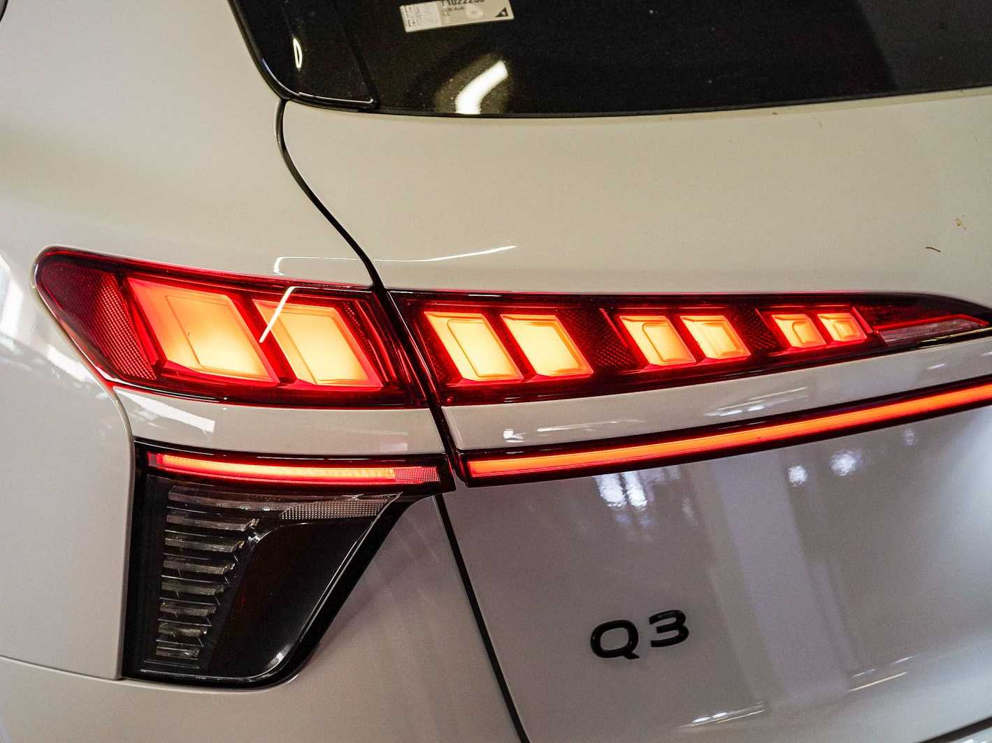 Thumbnail: 2026 Audi Q3 - 7