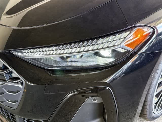 Thumbnail: 2025 Audi S5 - 10