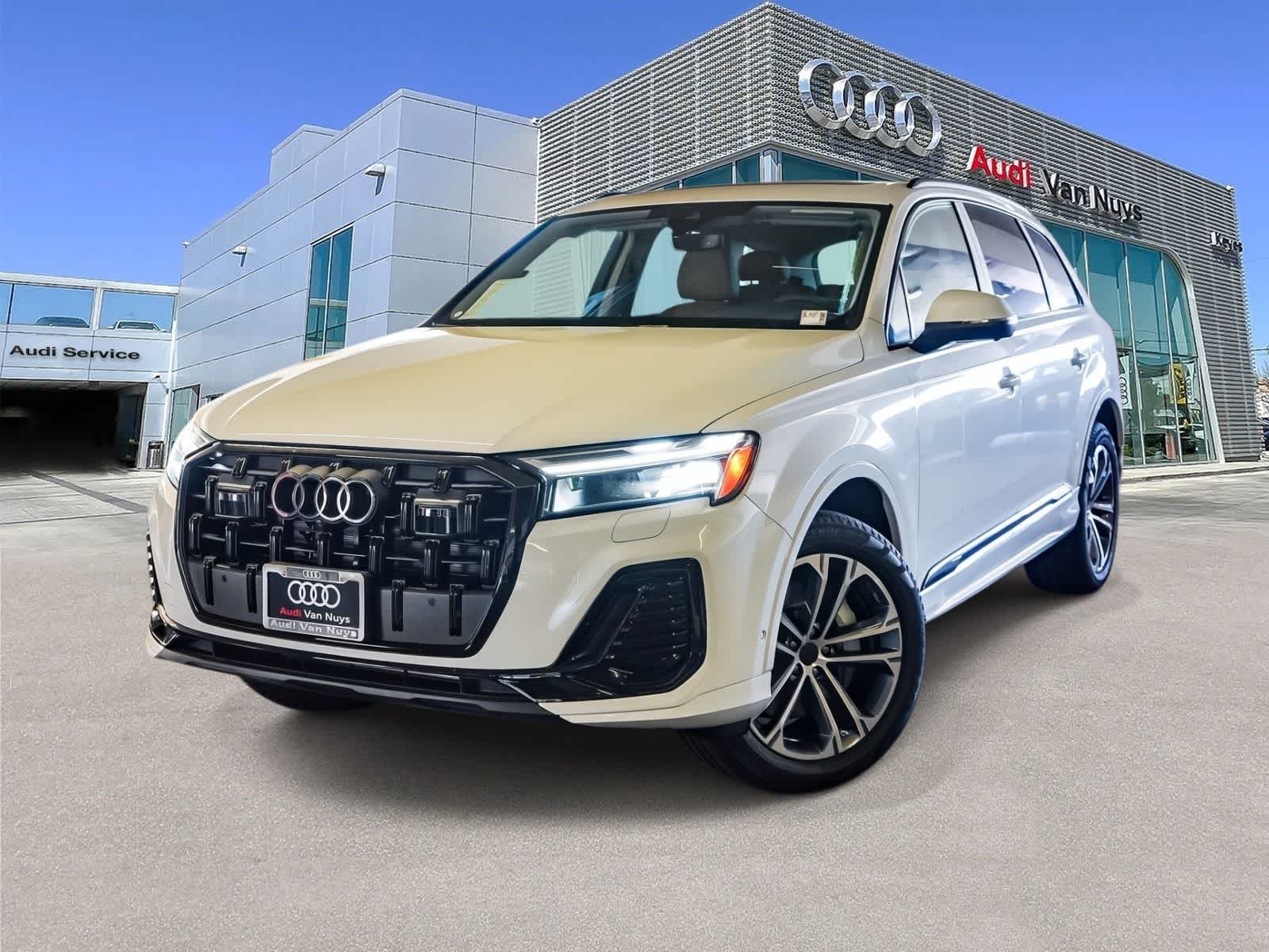 Thumbnail: 2026 Audi Q7 - 1