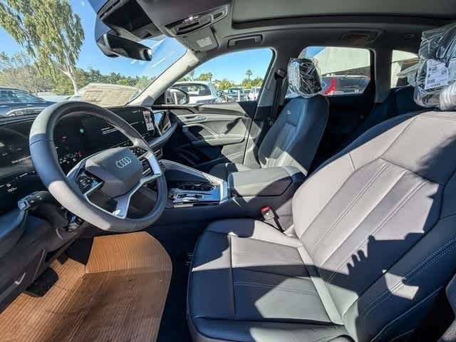 Thumbnail: 2025 Audi Q5 - 19