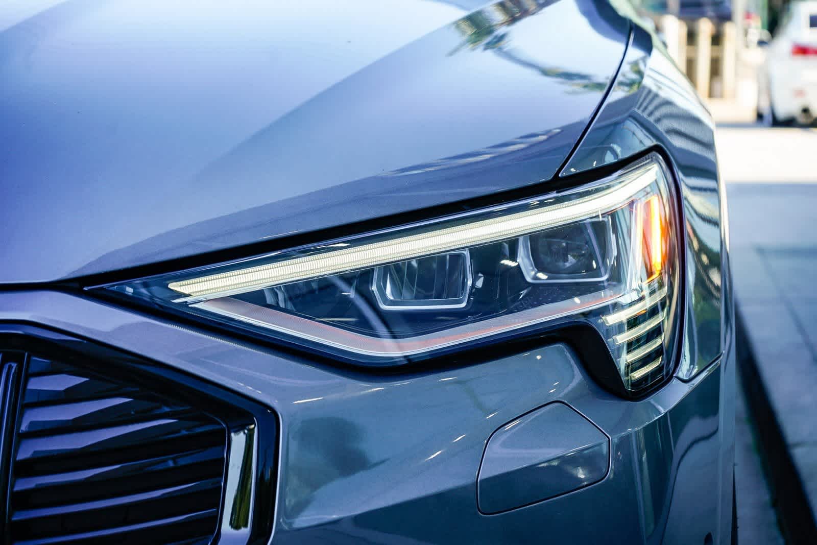 Thumbnail: 2022 Audi e-tron - 7