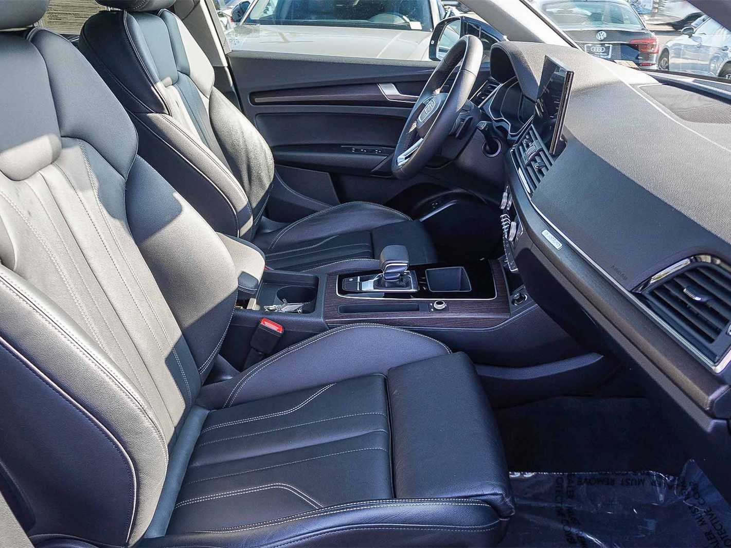 Thumbnail: 2023 Audi Q5 - 19