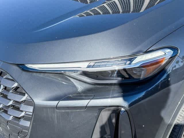 Thumbnail: 2025 Audi Q5 - 10