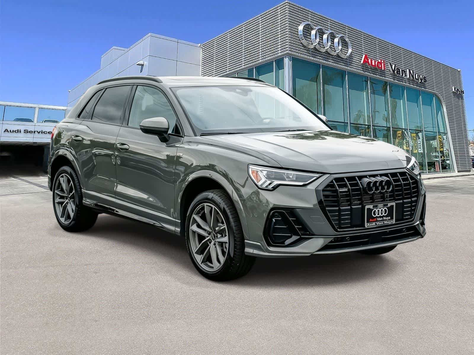 Thumbnail: 2025 Audi Q3 - 5
