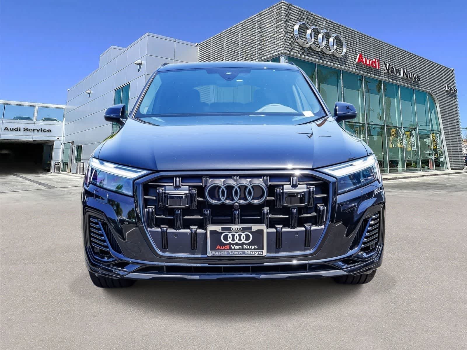 Thumbnail: 2026 Audi Q7 - 2