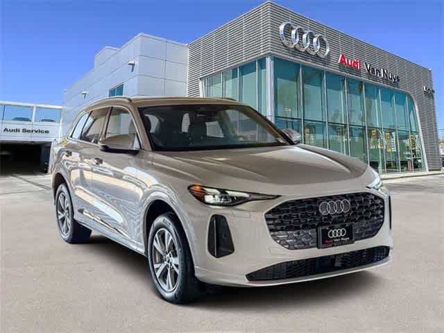 Thumbnail: 2025 Audi Q5 - 3