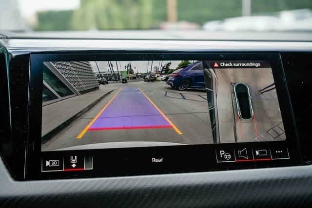 Thumbnail: 2025 Audi RS e-tron GT - 24