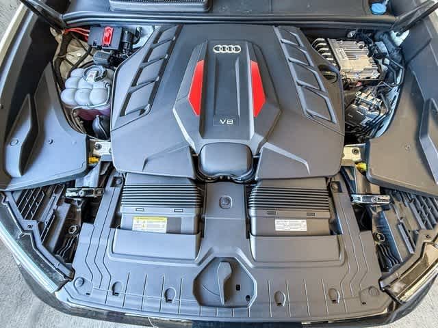 Thumbnail: 2026 Audi SQ8 - 26