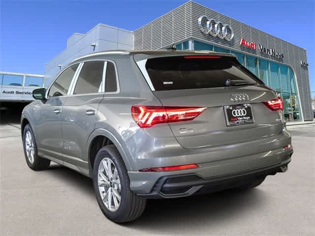 Thumbnail: 2025 Audi Q3 - 2