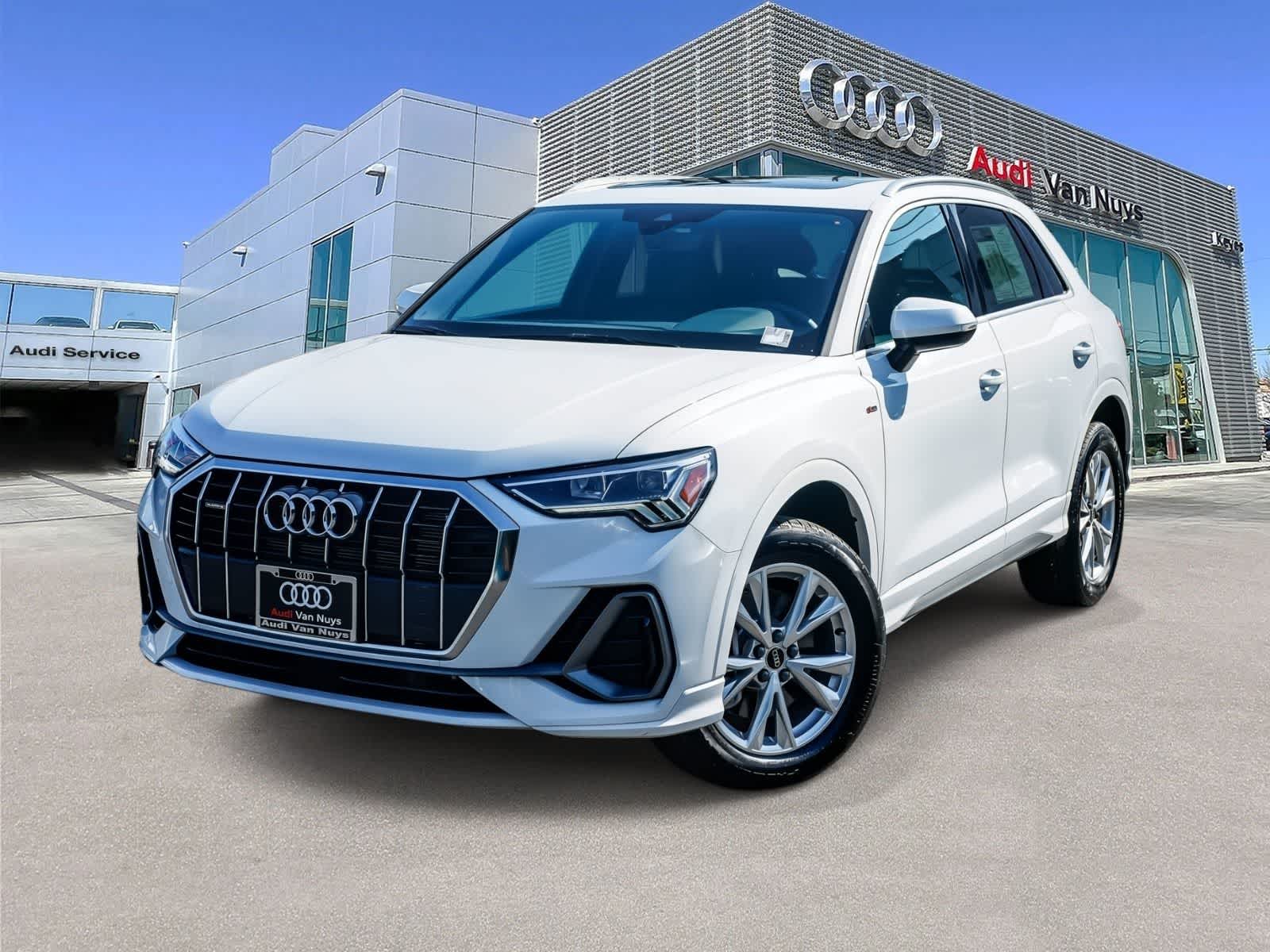 Thumbnail: 2025 Audi Q3 - 1