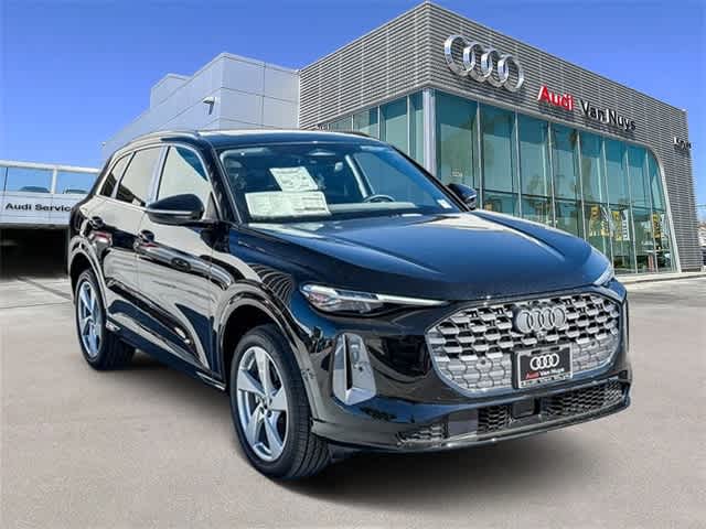 Thumbnail: 2025 Audi Q5 - 3