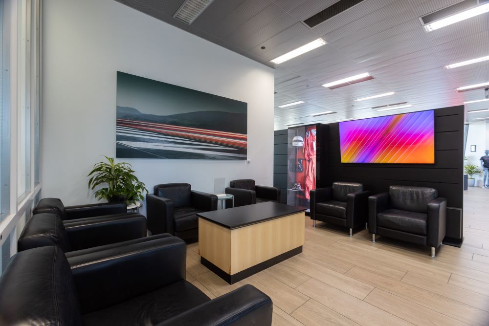 Audi Van Nuys' Guest Amenities