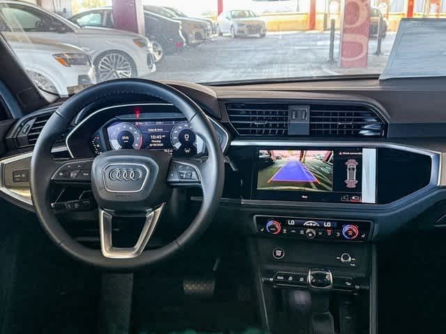 Thumbnail: 2025 Audi Q3 - 13