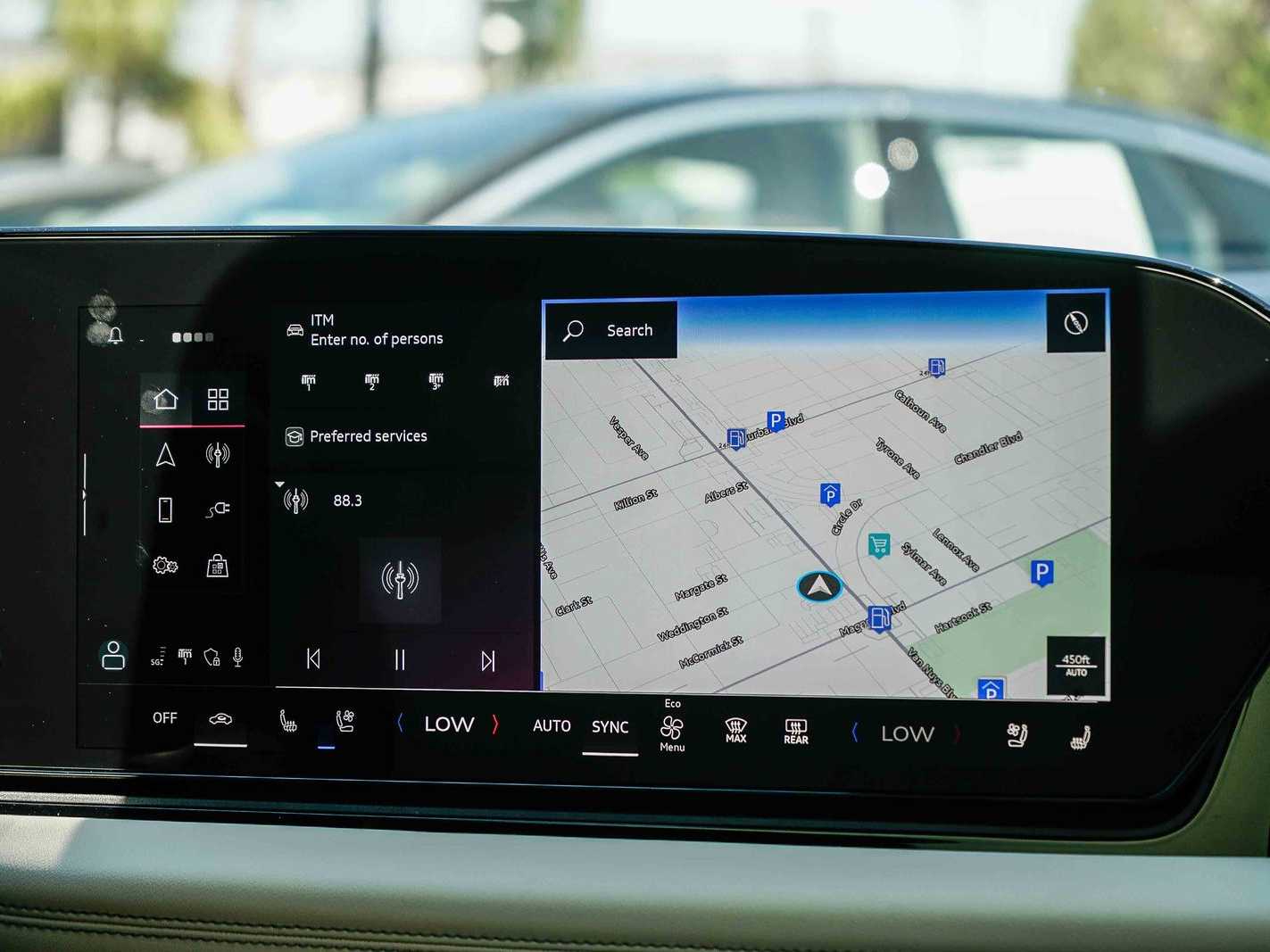 Thumbnail: 2025 Audi e-tron - 14