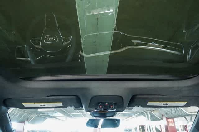 Thumbnail: 2025 Audi S7 - 18
