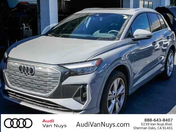 Thumbnail: 2023 Audi Q4 e-tron - 1