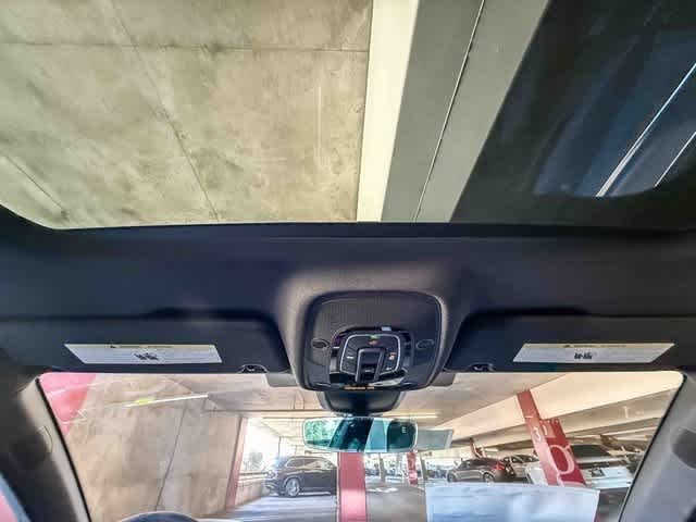 Thumbnail: 2026 Audi RS 7 - 16