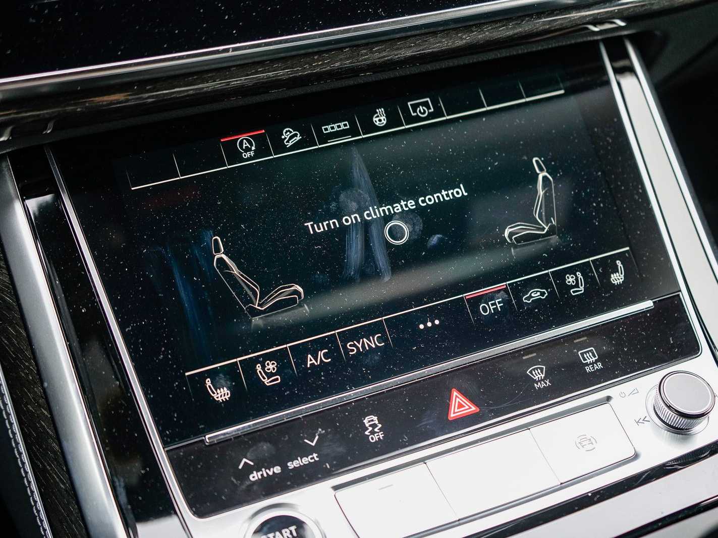 Thumbnail: 2026 Audi Q7 - 23