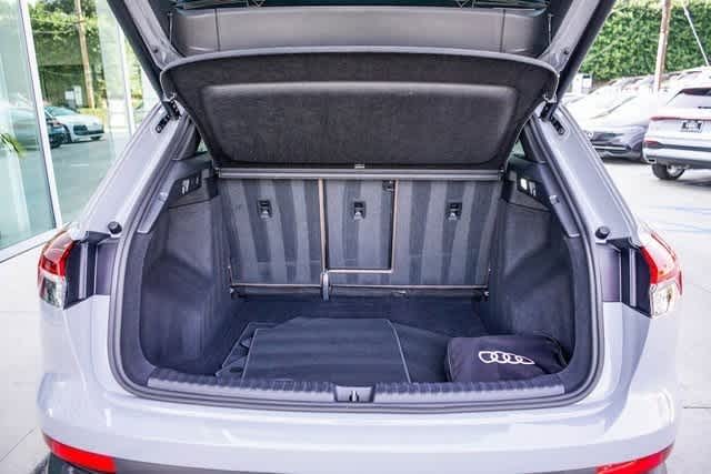 Thumbnail: 2025 Audi Q4 e-tron - 27