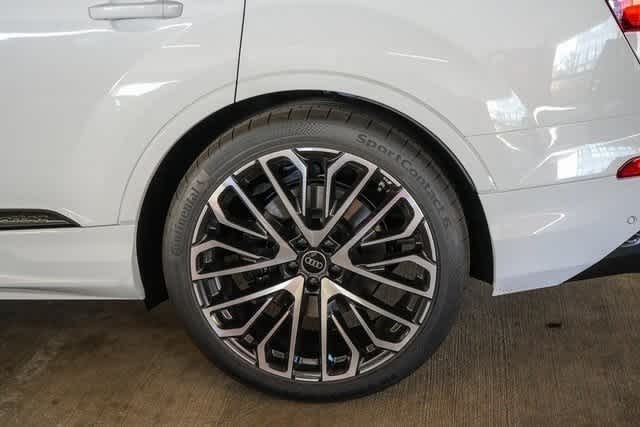 Thumbnail: 2025 Audi SQ7 - 15