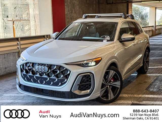 2025 Audi New SQ5 Premium Plus's photo