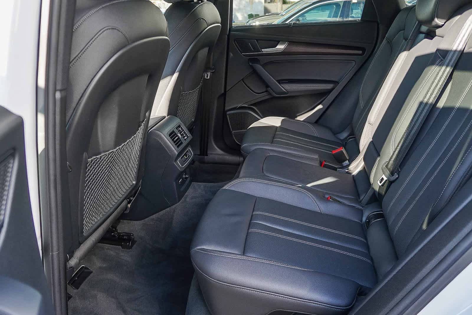 Thumbnail: 2023 Audi Q5 - 21